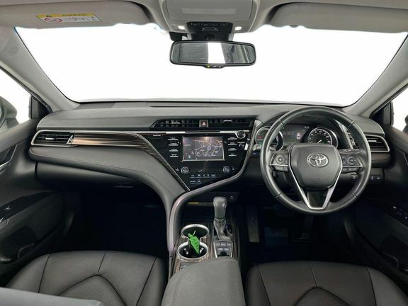 Toyota Camry Excel 2.5 Hybrid Silver #6