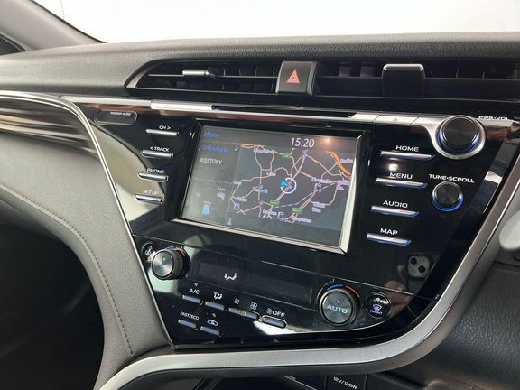 Toyota Camry Excel 2.5 Hybrid Silver #9