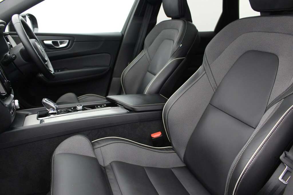 Volvo XC60 2.0 T6 350 Rc Phev Plus Black Ed Awd N11NCF Black #6
