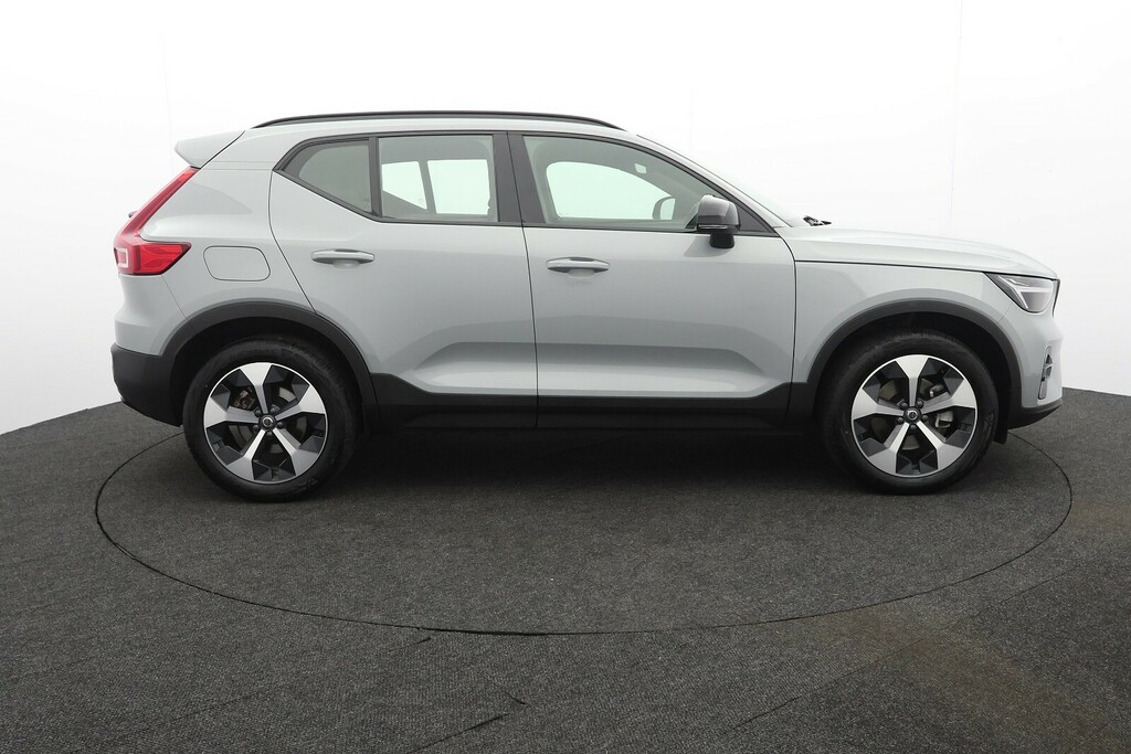Volvo XC40 2.0 B4p Mild Hybrid Plus Dark HT74FTJ Grey #2