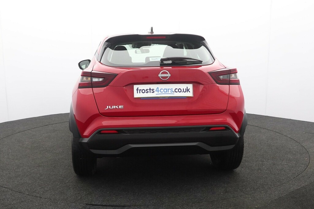 Nissan Juke 1.0 Dig-t Acenta Premium YH25BXW Red #4