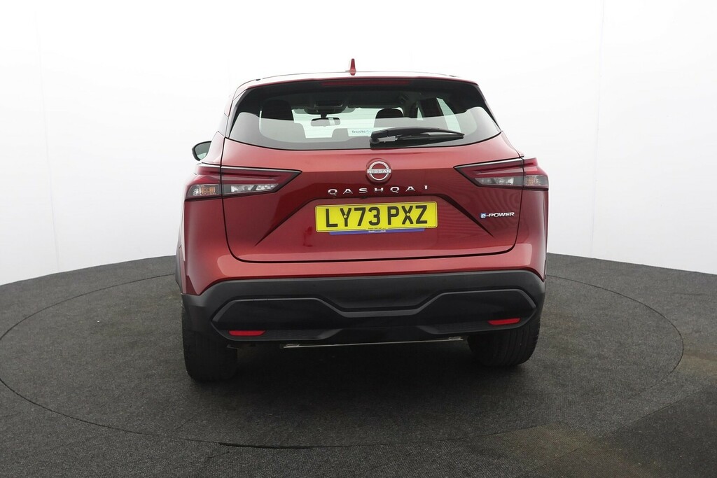Nissan Qashqai 1.5 E-power Acenta Premium LY73PXZ Red #4