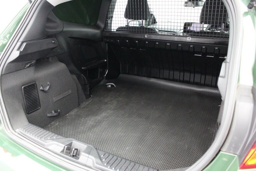 Ford Fiesta 1.0 Ecoboost 95 Car Derived Van WF70BKU Green #6