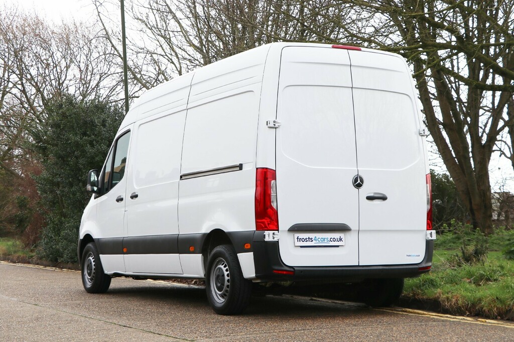 Mercedes-Benz Sprinter 2.0 Cdi Premiumfwd L2 H2 150 Ps KM24NVZ White #4
