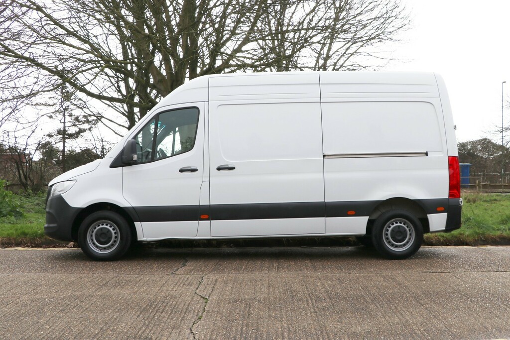 Mercedes-Benz Sprinter 2.0 Cdi Premiumfwd L2 H2 150 Ps KM24NVZ White #3