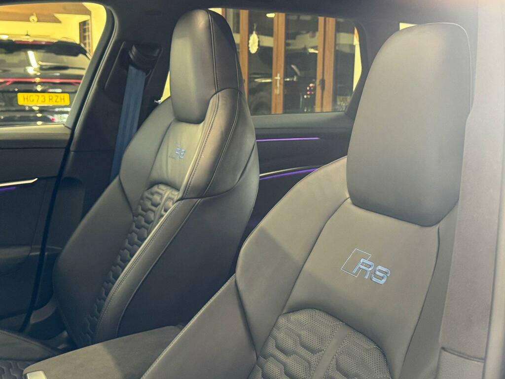 Audi RS6 Avant 4.0 Tfsi V8 Performance Carbon Vorsprung Tiptronic Black #4