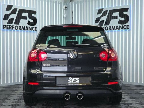Volkswagen Golf 2008 08 3.2 Black #5