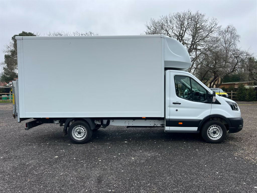 Ford Transit Custom 350 Leader C C Ecoblue Luton Van White