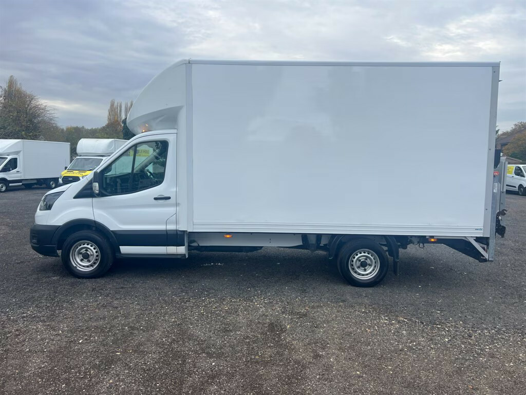 Ford Transit Custom 350 Leader Luton Ecoblue Luton Van WN21YTD White