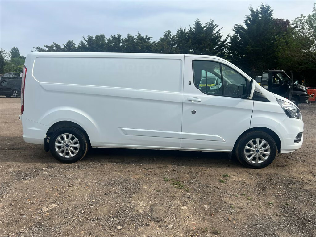 Ford Transit Custom 300 Limited P V Ecoblue L2 Panel Van White