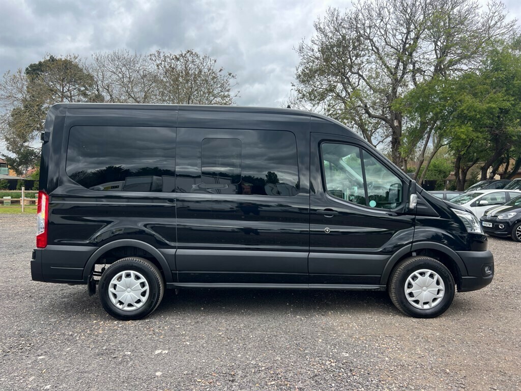 Ford Transit Custom 2.0 Ecoblue 130Ps H2 12 Seater Trend Minibus Diese Black