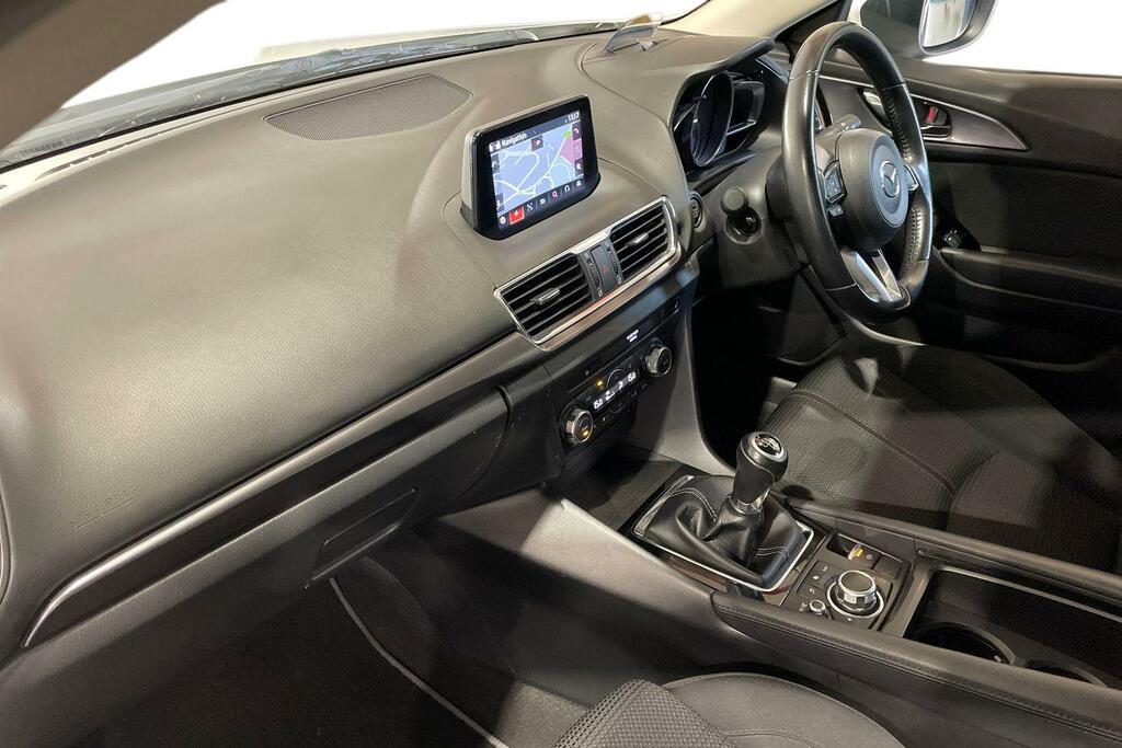 Mazda 3 2.0 Sport Nav LL18VKD White #2