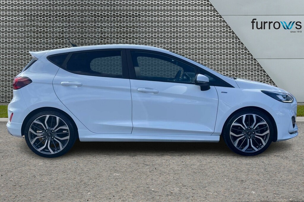 Ford Fiesta 1.0 Ecoboost Hybrid Mhev 125 St-line X PK72ODY White #4