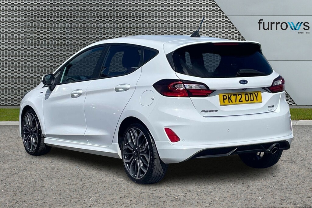 Ford Fiesta 1.0 Ecoboost Hybrid Mhev 125 St-line X PK72ODY White #3