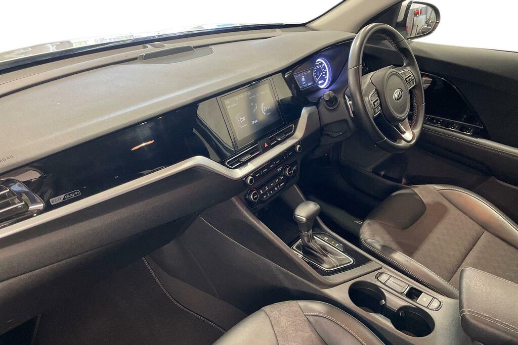 Kia Niro 1.6 Gdi Phev 2 Dct DE71ZJO Silver #2