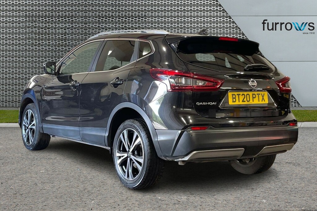 Nissan Qashqai 1.3 Dig-t N-connecta BT20PTX Black #3