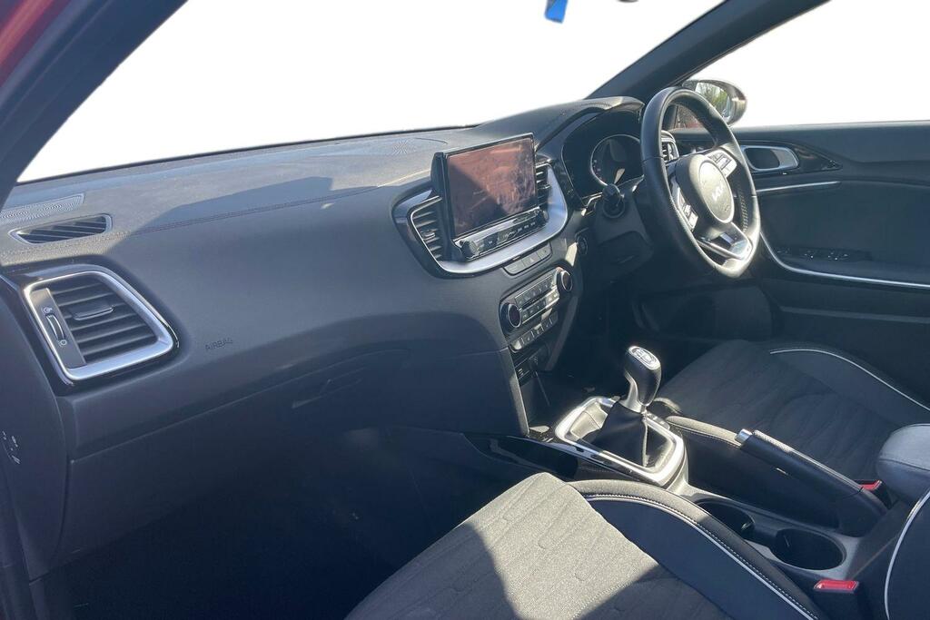 Kia Ceed 1.5T Gdi Isg Gt-line NJ72MVO Red #2