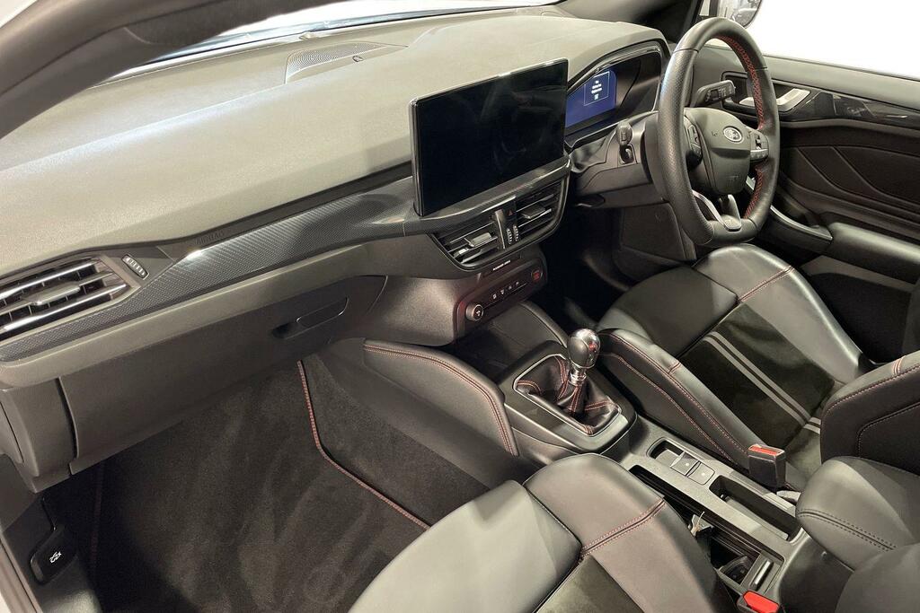 Ford Focus 2.3 Ecoboost St White #2