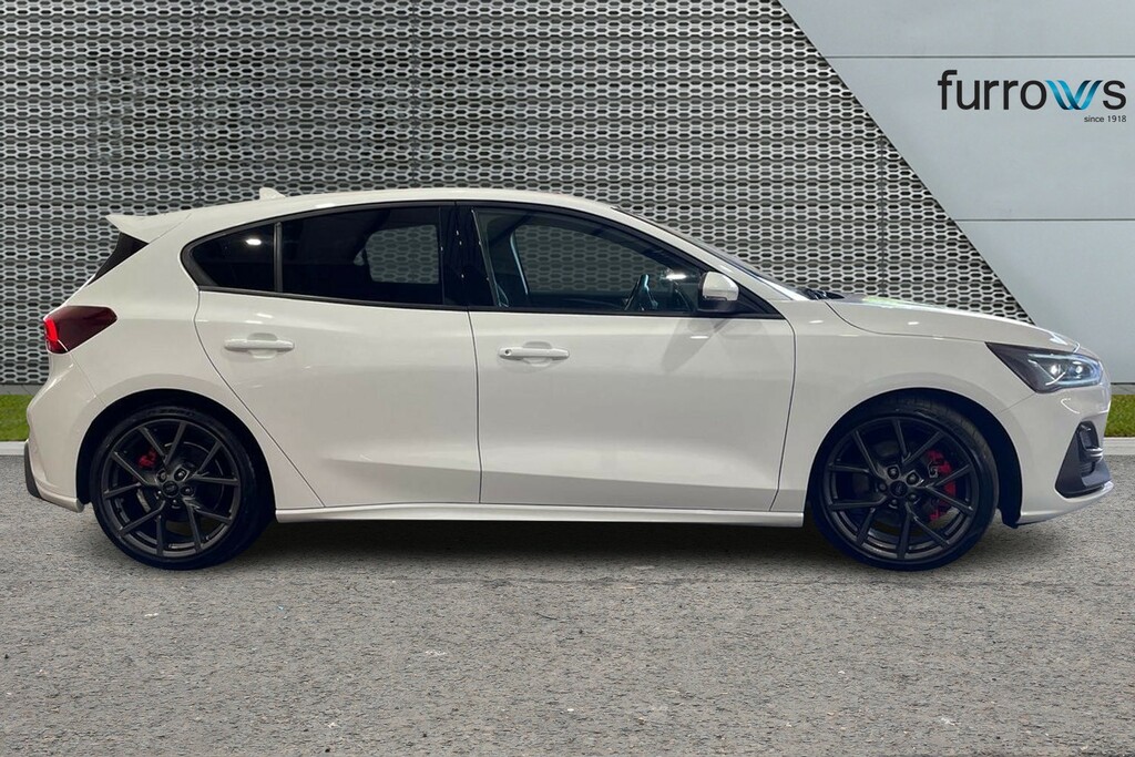 Ford Focus 2.3 Ecoboost St White #4