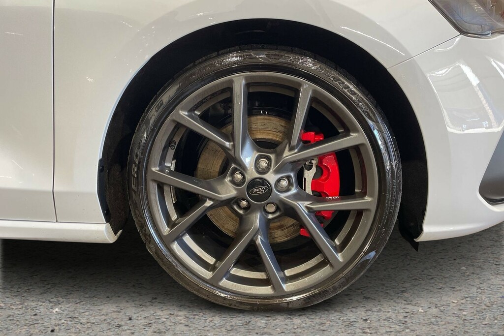 Ford Focus 2.3 Ecoboost St White #5