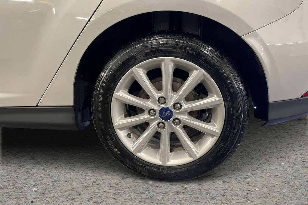 Ford Focus 1.0 Ecoboost 125 Titanium Silver #5
