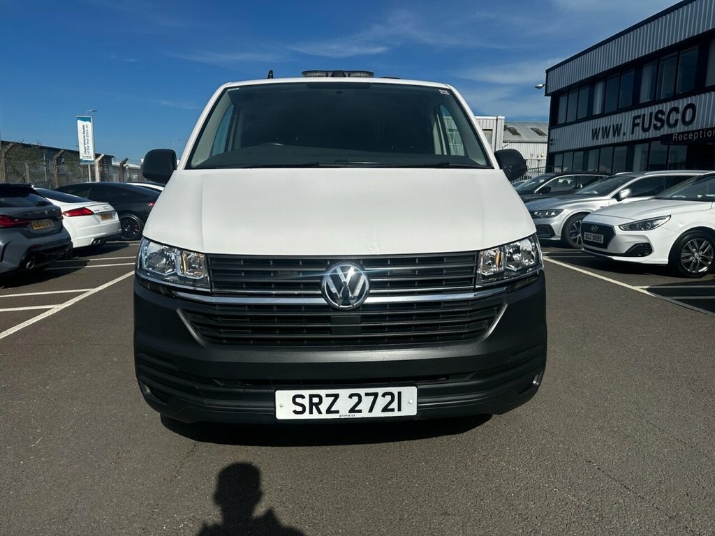 Volkswagen Transporter 2L Startline SRZ2721 White #3