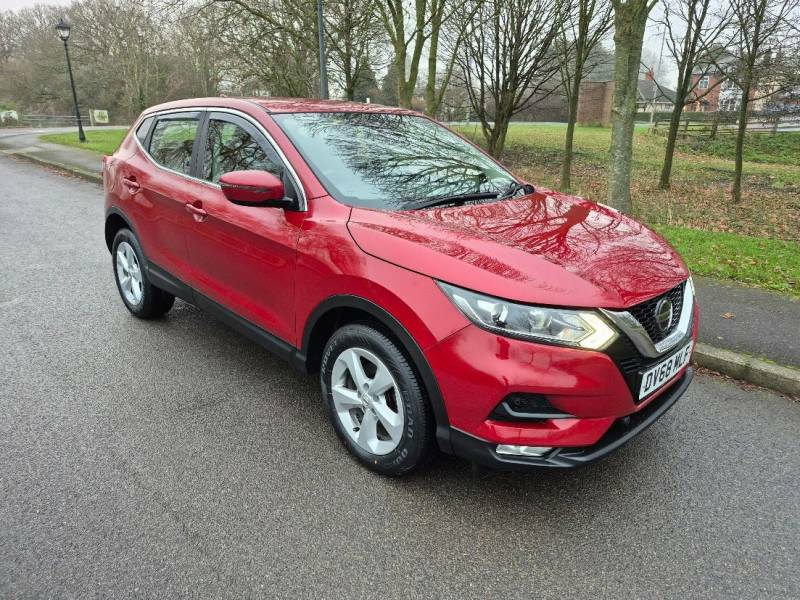 Nissan Qashqai 1.5 Dci 115 Acenta Premium - 2018 68 DV68MLF Red #2