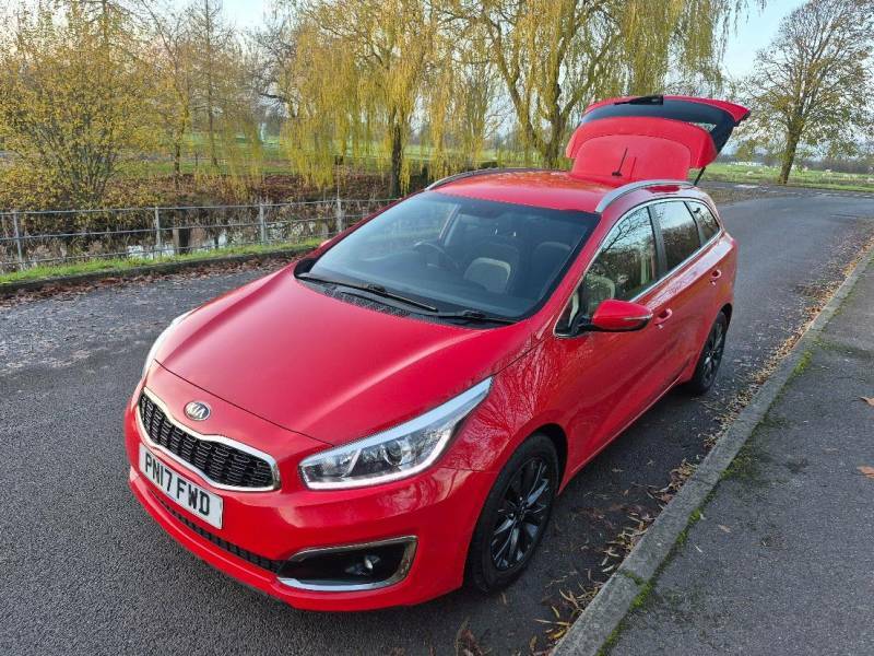 Kia Ceed 1.0T Gdi Isg 3 - 2017 17 Red