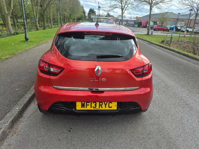 Renault Clio 1.2 16V Dynamique Medianav - 2013 13 WF13RYC Red #6