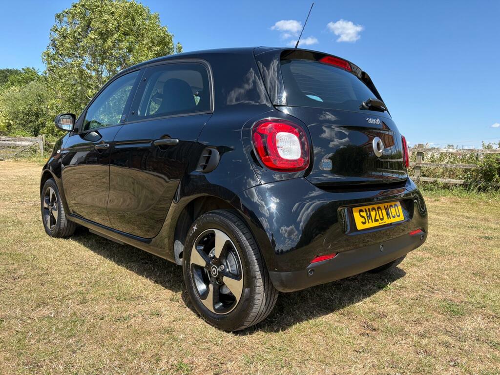 Smart Forfour 17.6Kwh Passion Advanced 22Kw Charger SM20WCO Black #5