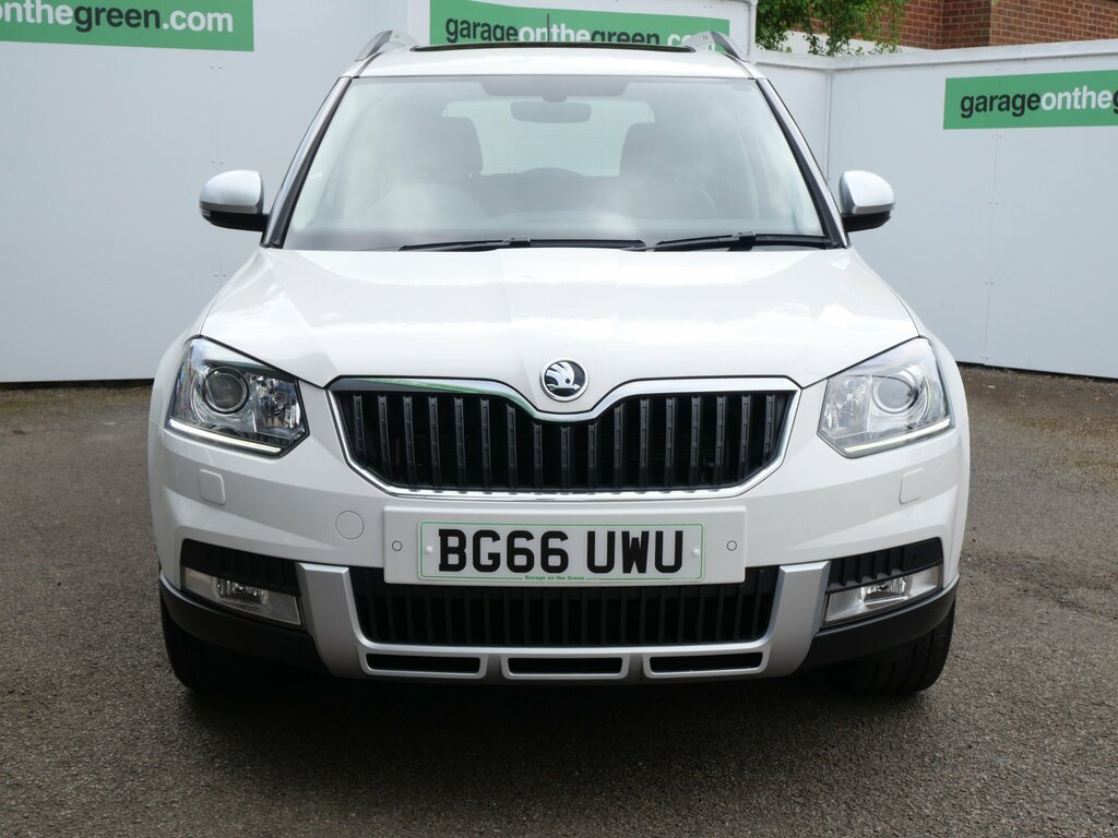 Skoda Yeti 1.4 Tsi Laurin Klement Outdoor 4Wd Euro 6 Ss White #2