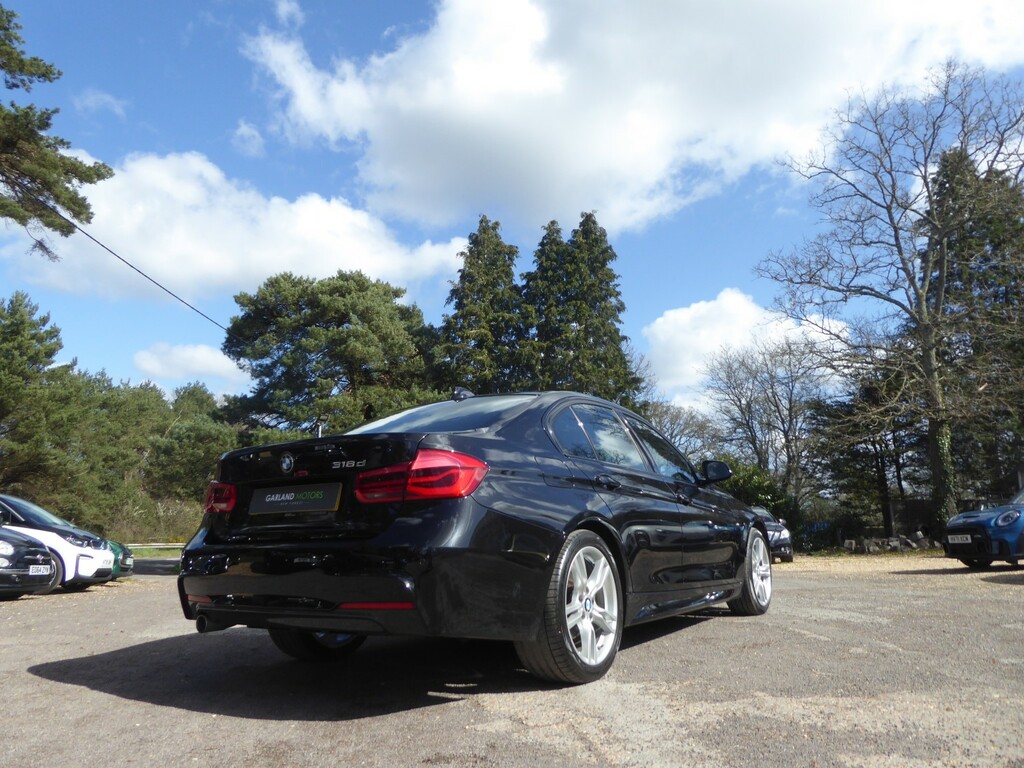 BMW 3 Series Saloon 2.0 318D M Sport Saloon 201767 Black #6