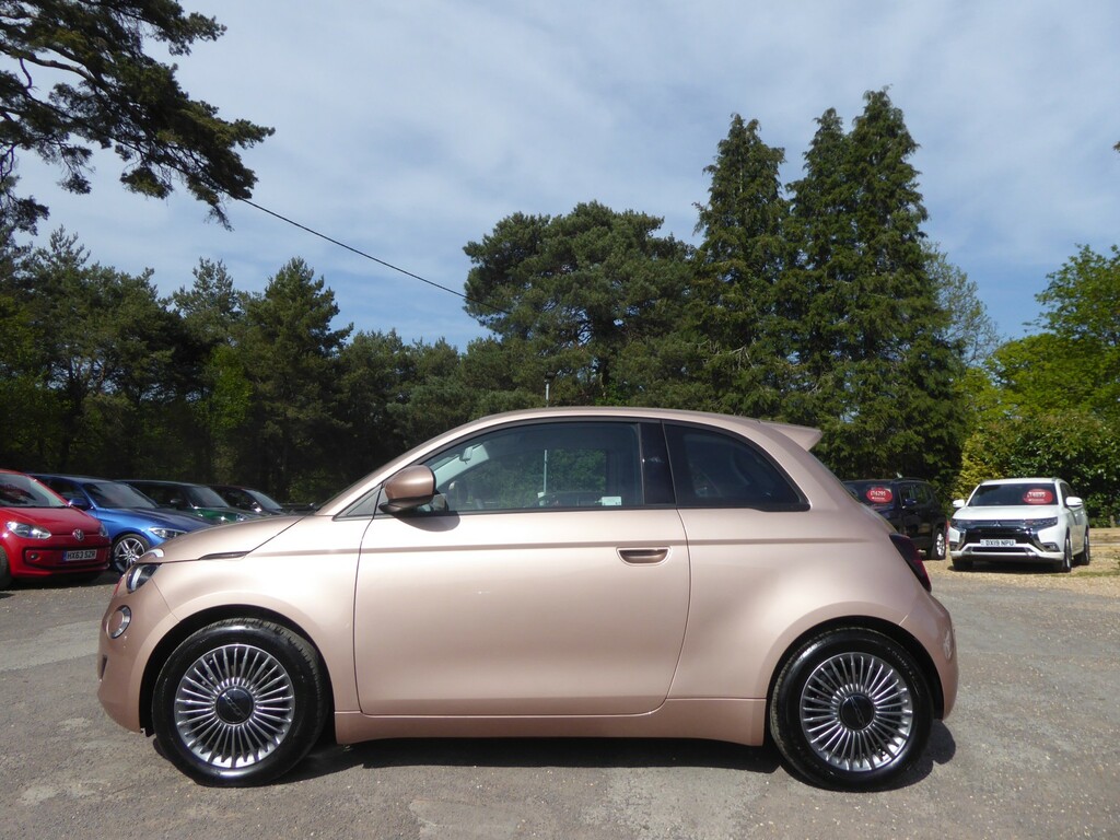 Fiat 500E Hatchback 42Kwh 118Hp Icon 202424 Gold