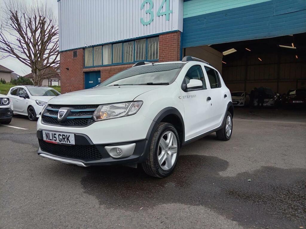 Dacia Sandero Stepway Hatchback 1.5 Dci Laureate Euro 5 201515 White