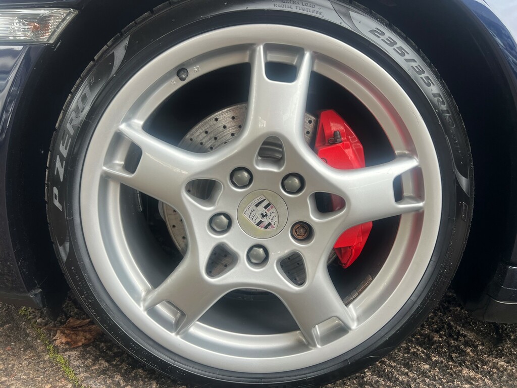 Porsche 911 Carrera 4S Tiptronic S #6