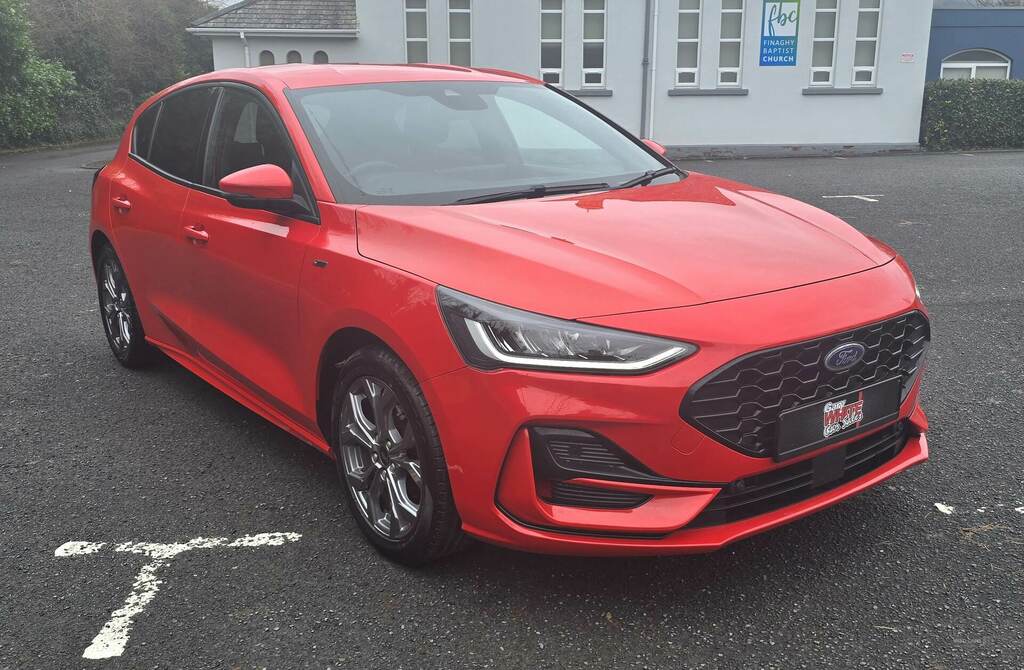 Ford Focus 1.0 Ecoboost Hybrid Mhev 155 St-line Edition Red