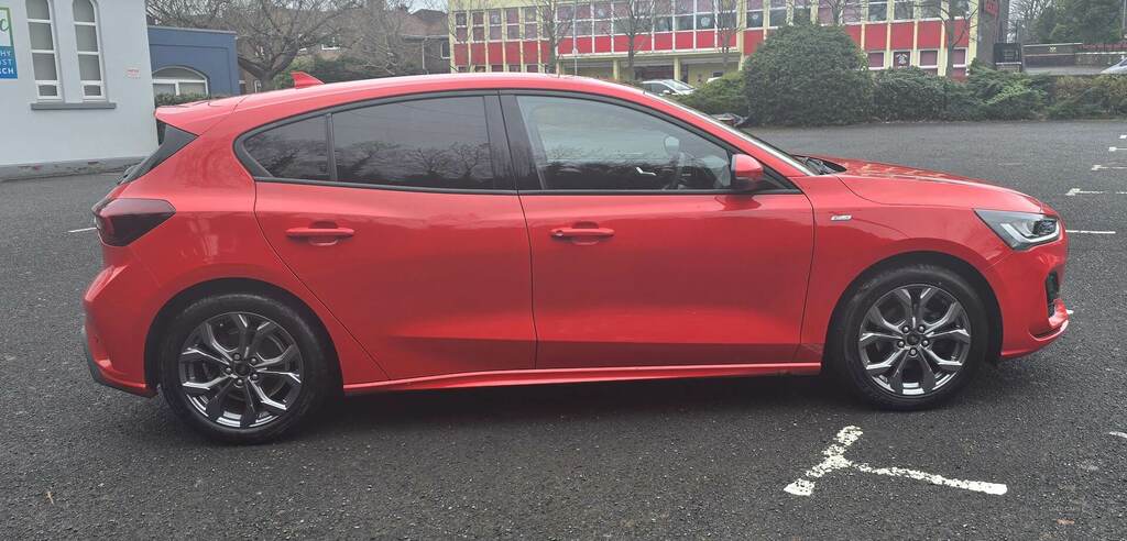 Ford Focus 1.0 Ecoboost Hybrid Mhev 155 St-line Edition DN72YXS Red #2