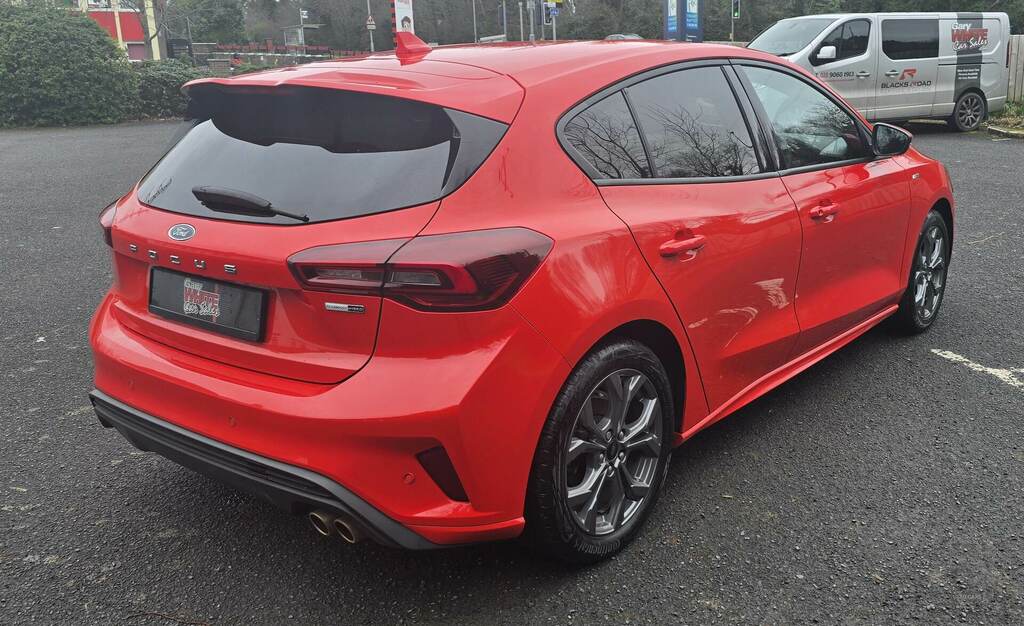 Ford Focus 1.0 Ecoboost Hybrid Mhev 155 St-line Edition DN72YXS Red #3