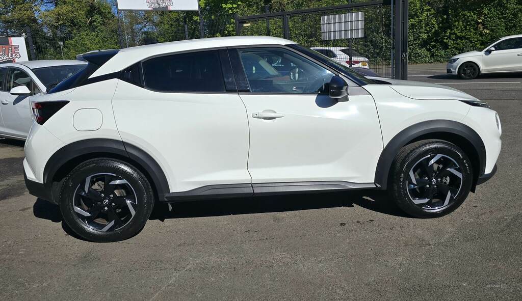 Nissan Juke 1.0 Dig-t 114 N-connecta DU23CDE White #2