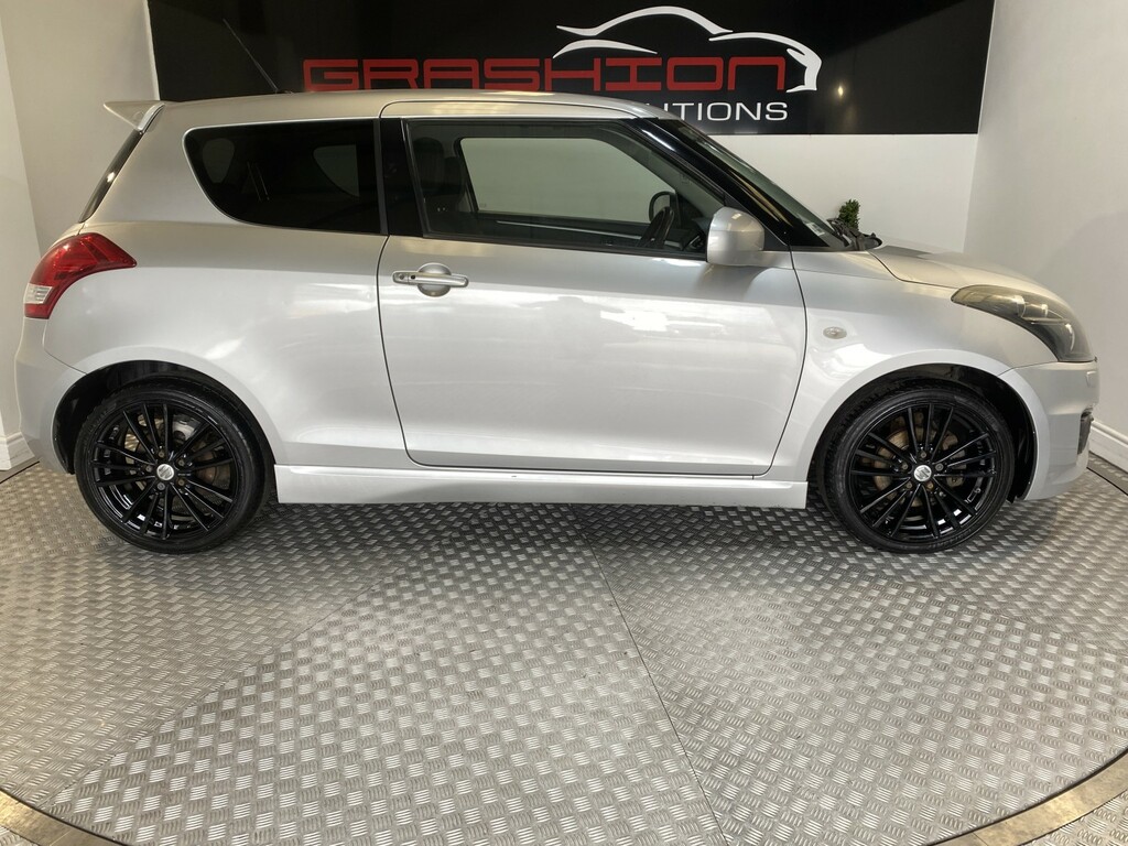 Suzuki Swift Hatchback 1.6 Sport 201515 Silver #5
