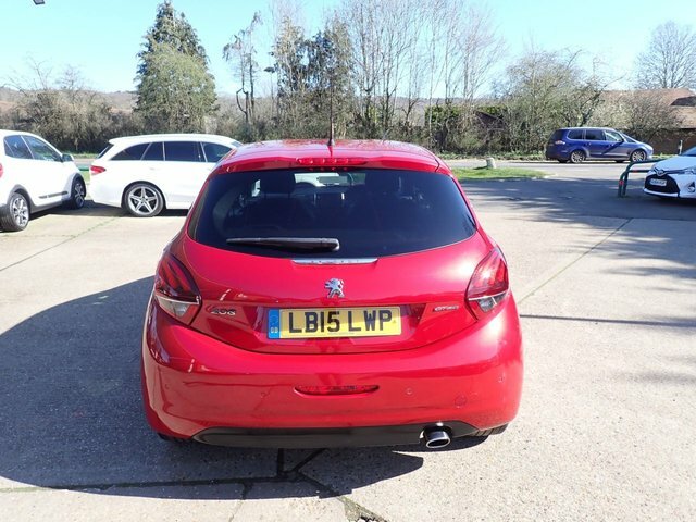 Peugeot 208 Hatchback LB15LWP Red #4