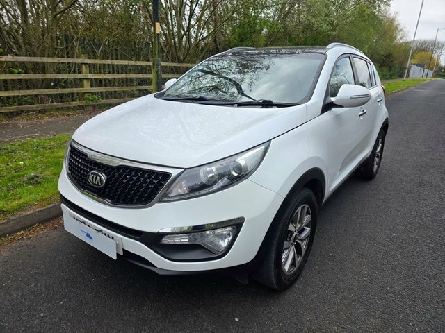 Kia Sportage Gdi Ecodynamics 2 Suv MD14GVY White #4