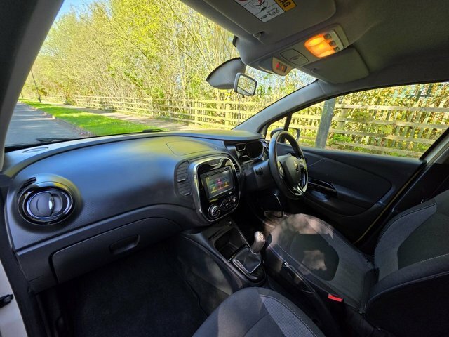 Renault Captur Dci Energy Dynamique Nav HV16ZBJ White #6
