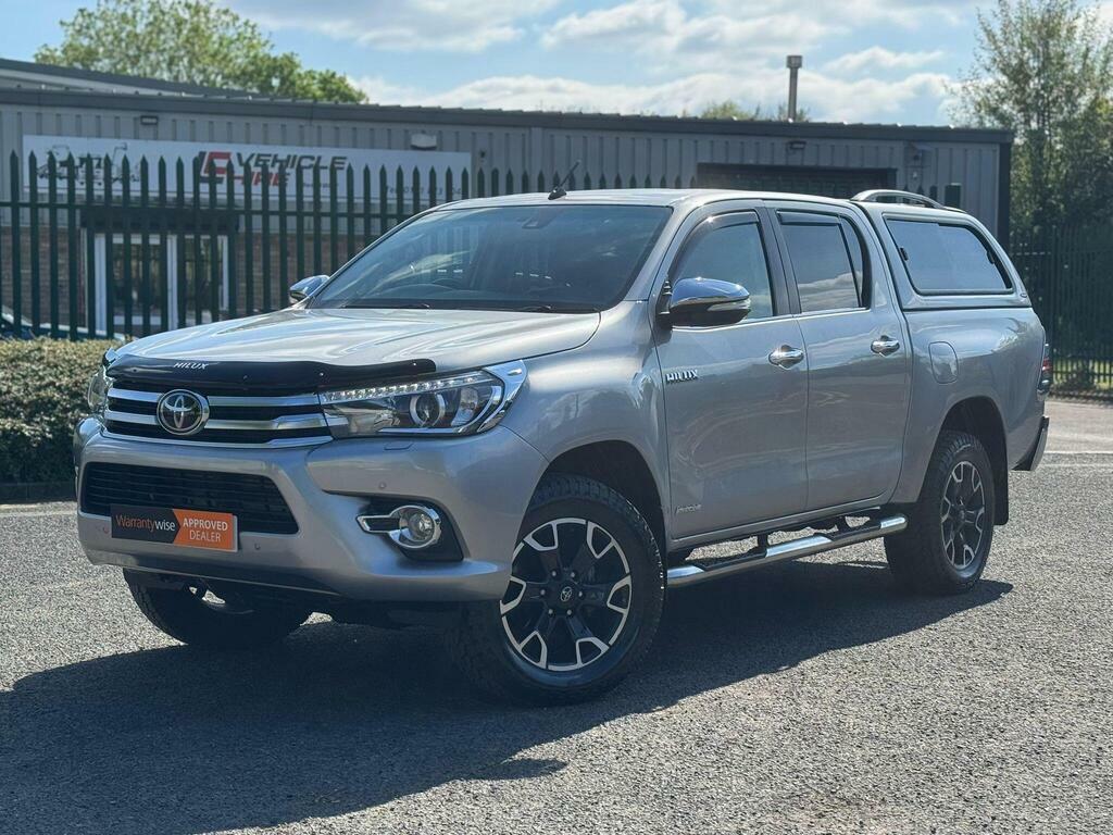 Toyota HILUX 2.4 D-4d Invincible X 4Wd Euro 6 Silver #3