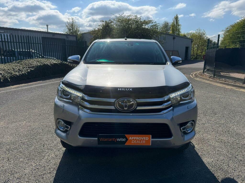 Toyota HILUX 2.4 D-4d Invincible X 4Wd Euro 6 Silver #2