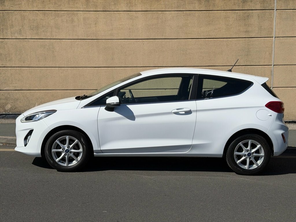 Ford Fiesta 1L Zetec GM67DWO White #3
