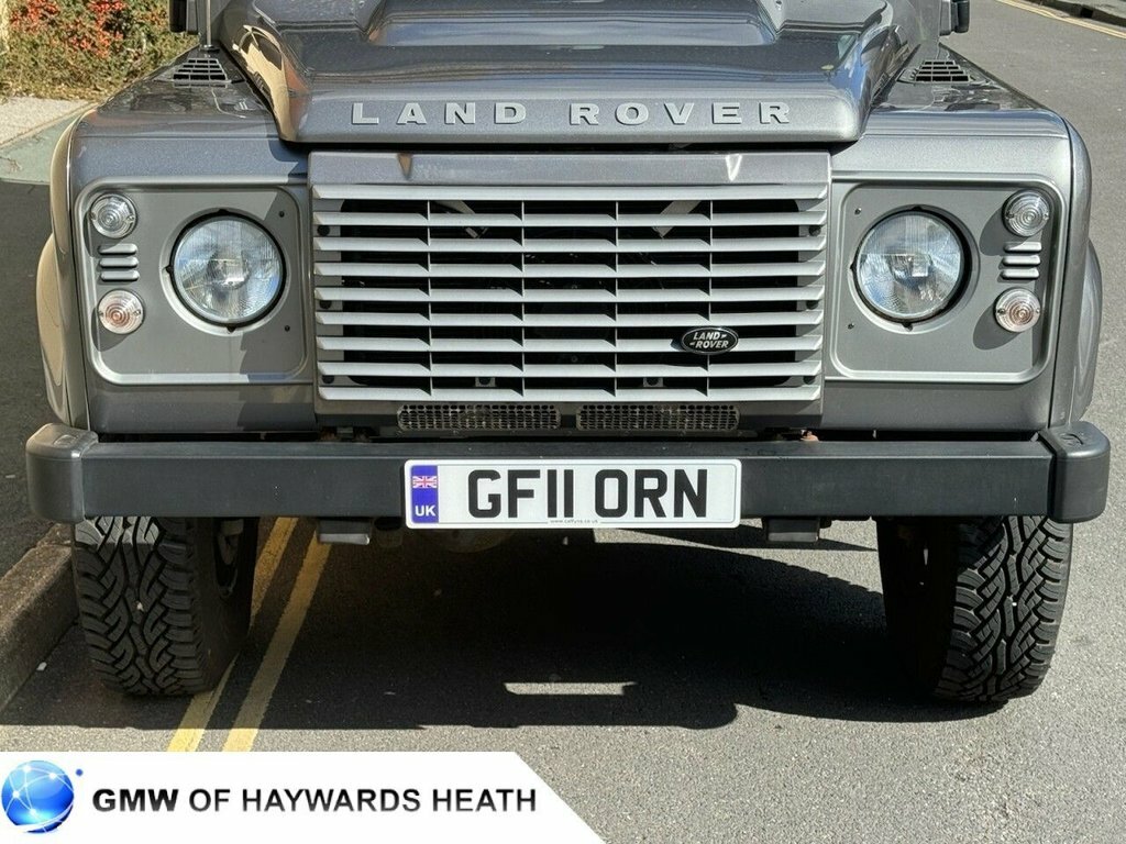 Land Rover Defender 2.4L Xs Grey #3