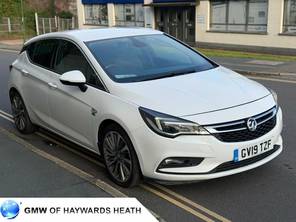 Vauxhall Astra 1.4L Griffin GV19TZF White #2