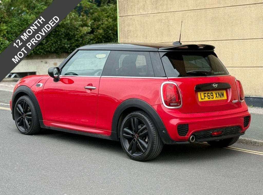 Mini Hatch 1.5L Cooper Sport LF69XNM Red #4