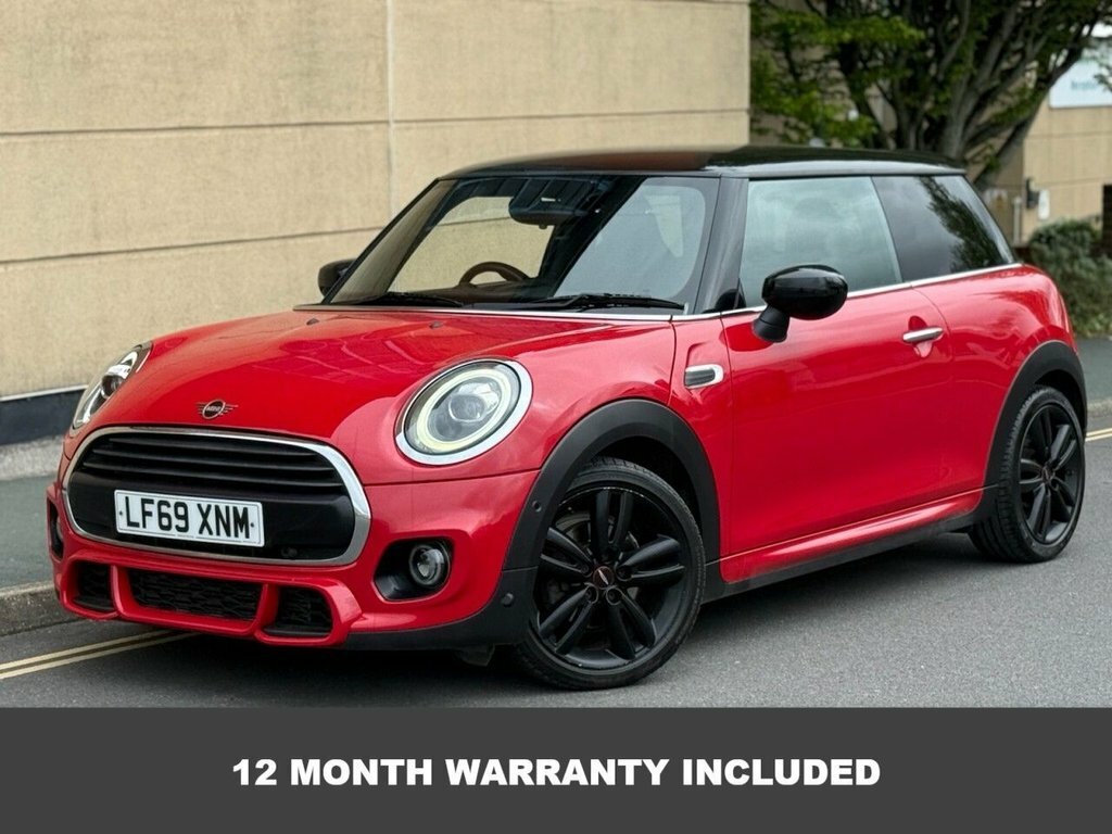 Mini Hatch 1.5L Cooper Sport Red